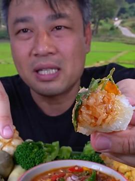 吃瓜博主讲美食视频,跟随博主一起品尝人间美味